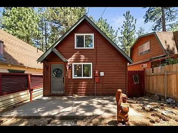 317 Moreno Ln, Sugarloaf, CA 92386