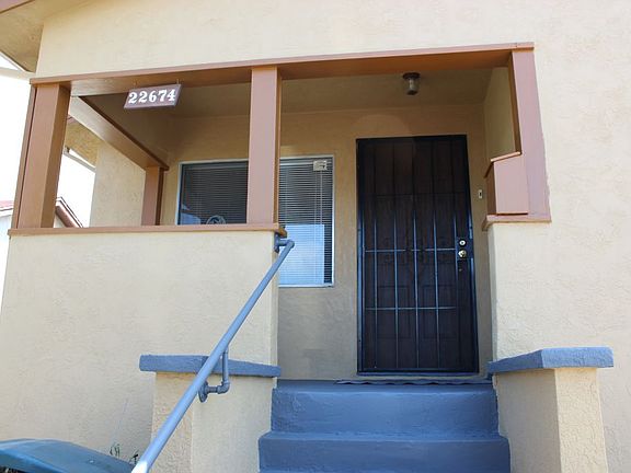 3rd image of 22674 Sonoma St