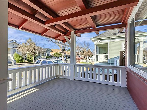 5th image of 346 N 12th St