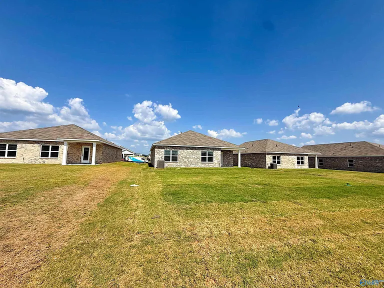 124 Betty Williams Dr — Photo 29