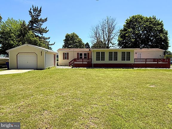 2nd image of 26535 Woodchuck Ln #E-864