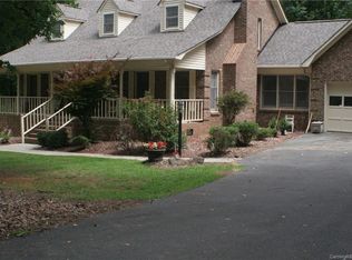 1160 SE Ben Black Rd, Midland, NC 28107