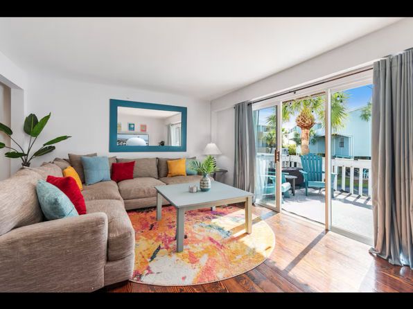 8522 Gulf Blvd APT 16