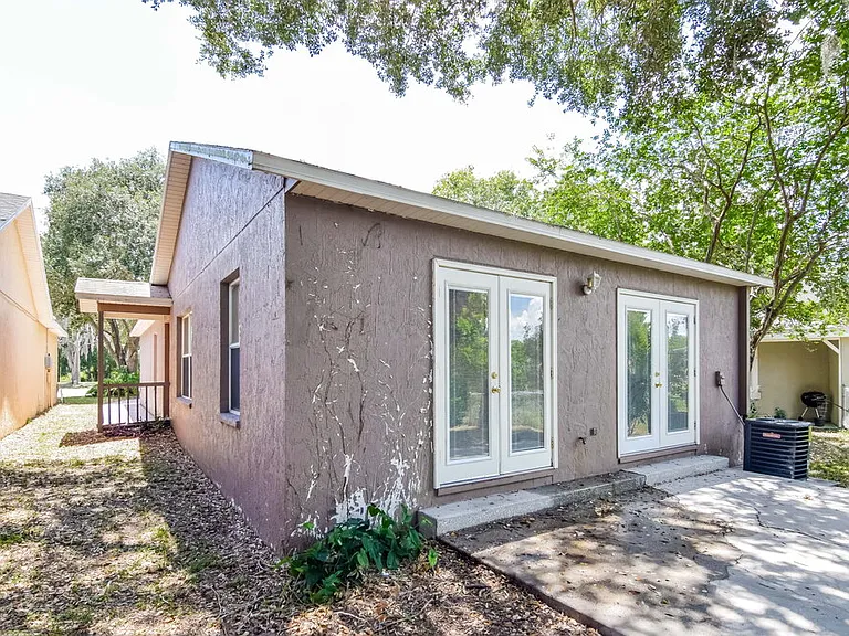 23033 Clearwater Pl — Photo 16