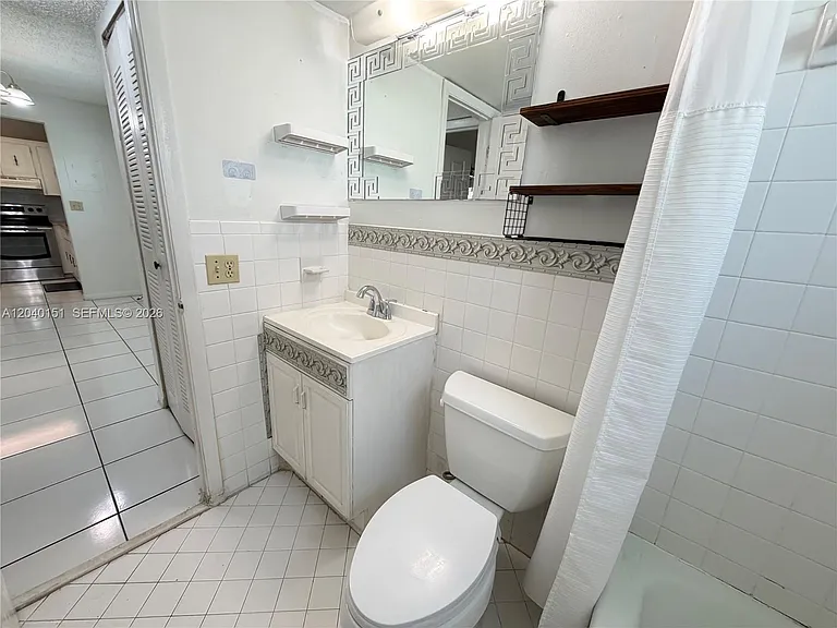 5771 SW 36th Ct #301 — Photo 21