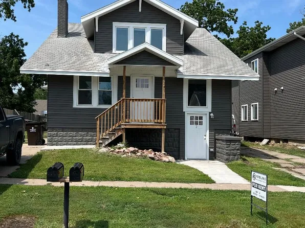 2821 N 51st St #2, Lincoln, NE 68504