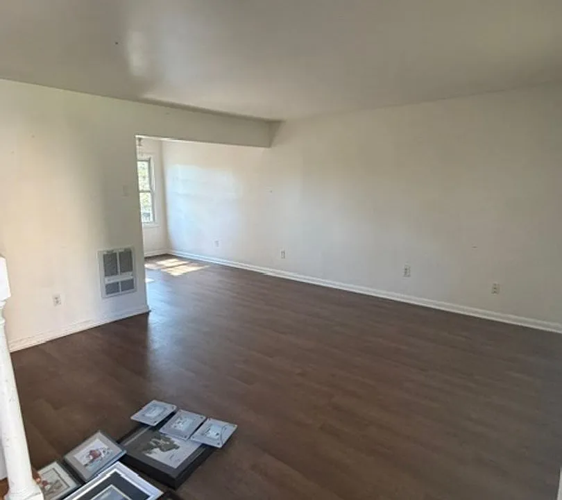 700 Skyline Cir