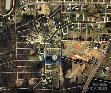 153 Sunshine Dr, Mooresville, NC, 28115