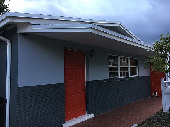 2nd image of 936 McIntosh St