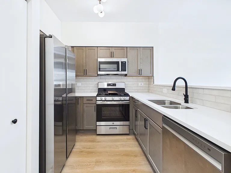 3 Charlotte Cir — Photo 13