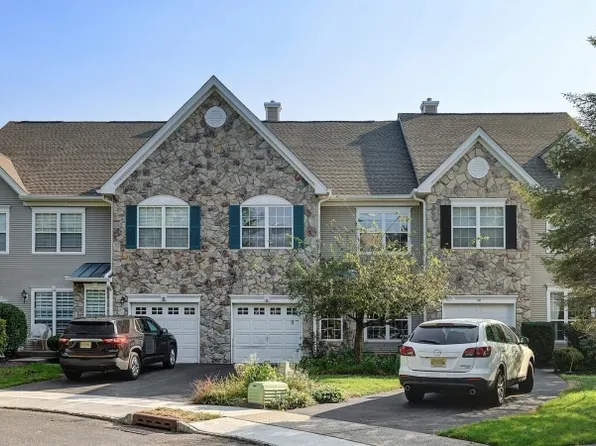 8 Charleston Ct, Bernards Twp., NJ 07920