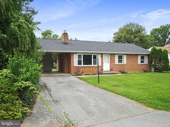 2nd image of 9706 Chapelwood Ln