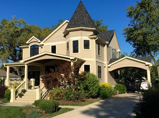 915 S Norbury Ave, Lombard, IL