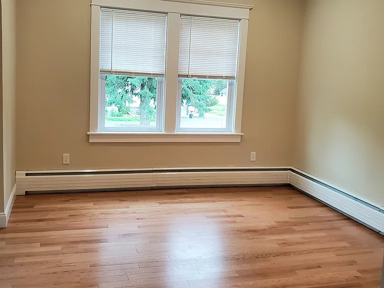Double parlor