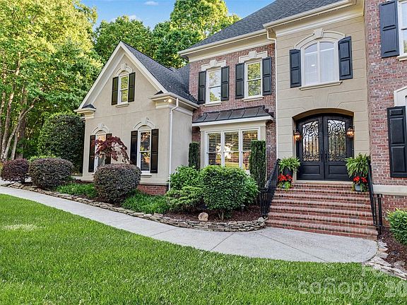 2nd image of 9341 Whispering Wind Dr