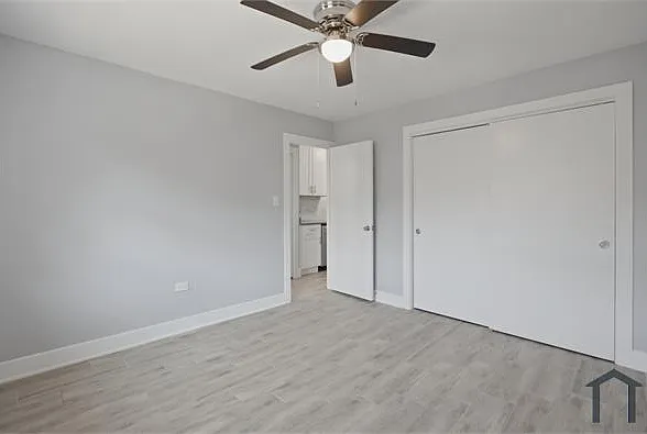 2537 E 83rd St #1 — Photo 10