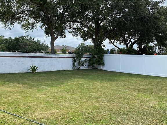 3rd image of 12402 Dawn Vista Dr