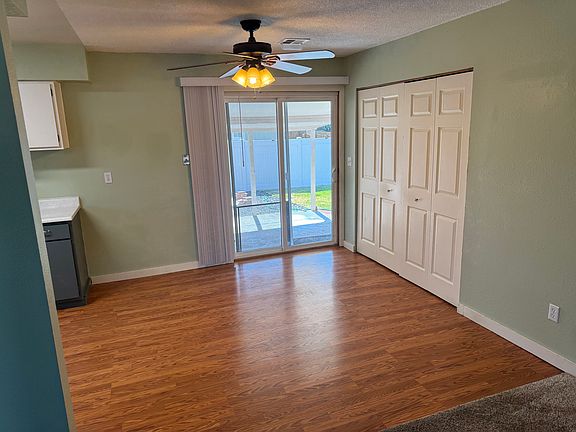 5th image of 636 Starlight Dr