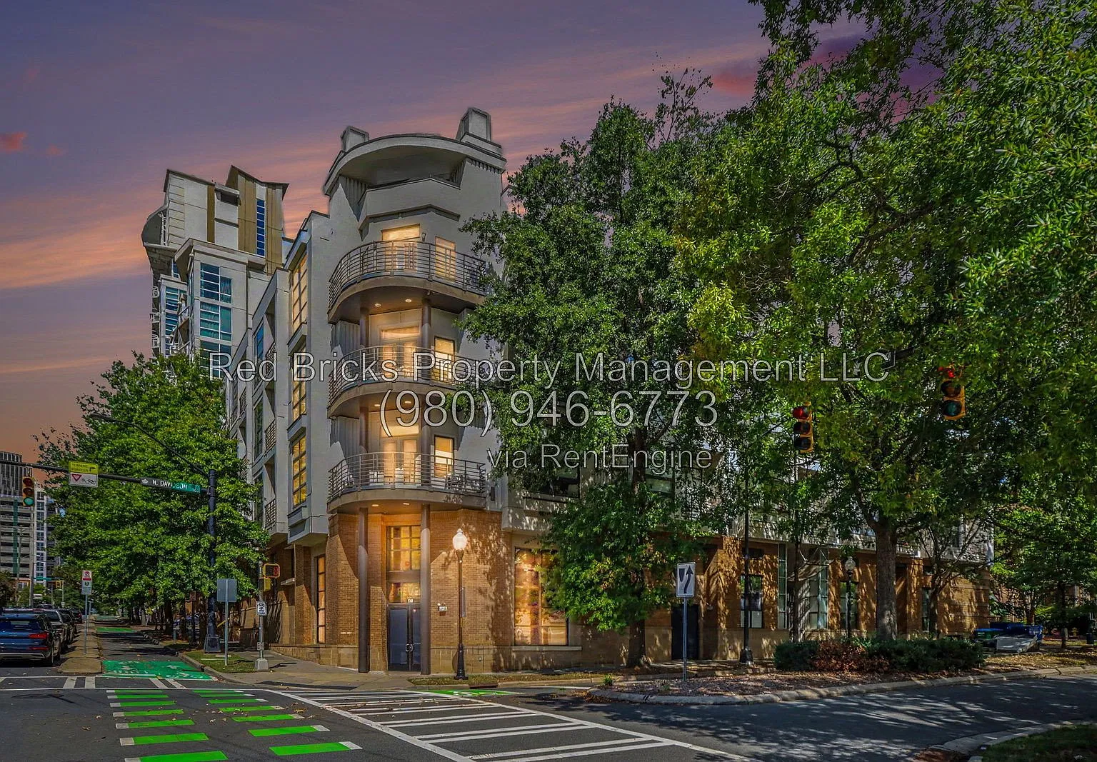 1 bed, 1.0 bath, 571 sqft, $1,295 — Photo 1