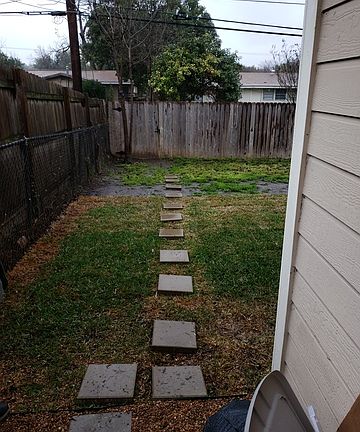 5th image of 515 Wayside Dr