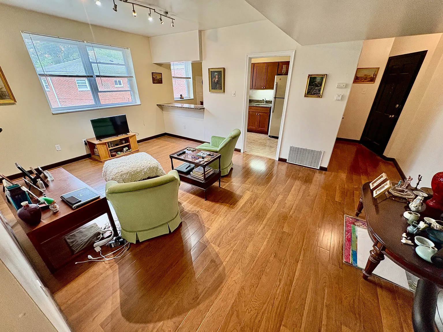 1 bed, 650 sqft, $1,275 — Photo 1