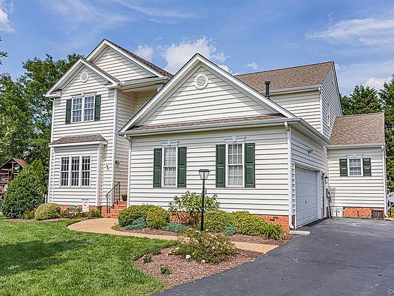 2nd image of 8542 Woodsage Ct