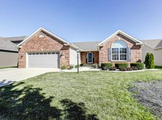 410 Preston St, Savoy, IL 61874