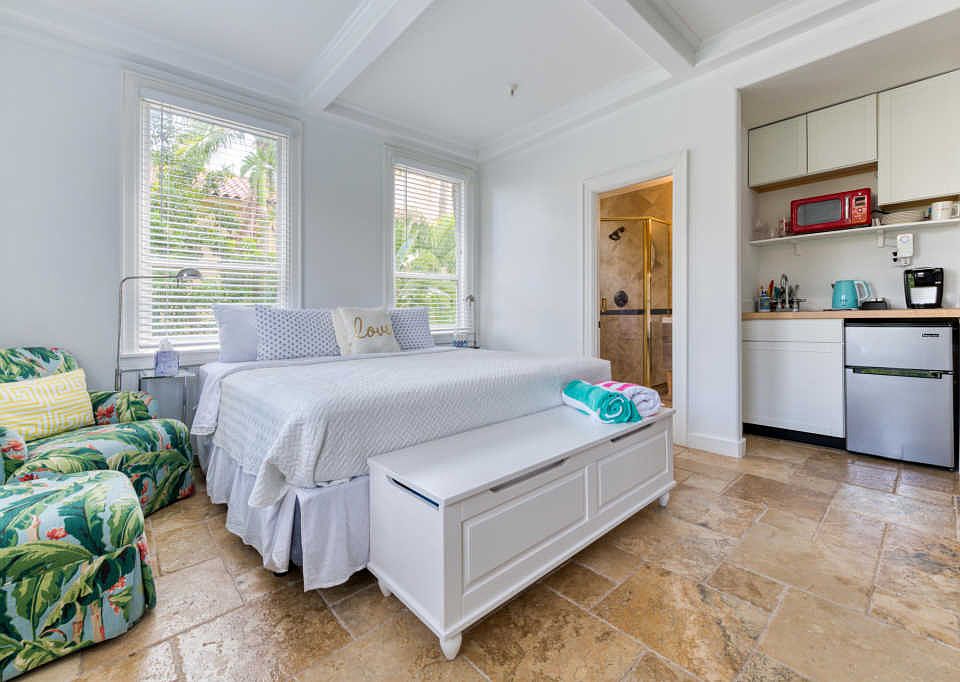 1st image of 235 Sunrise Ave #1030