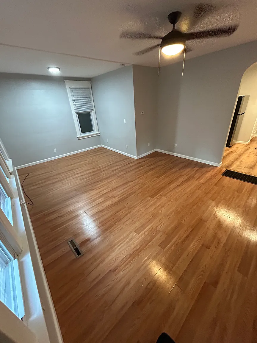 23 Mariner St #3 photo 1