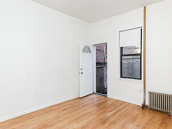 3rd image of 266 Wyckoff Ave APT 1R