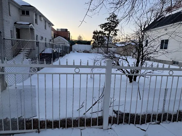 128th Street, South Ozone Park, NY 11420