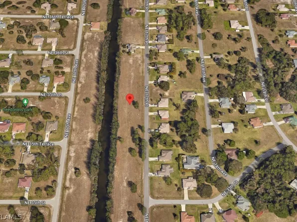 3524 NE 17th Pl, Cape Coral, FL 33909
