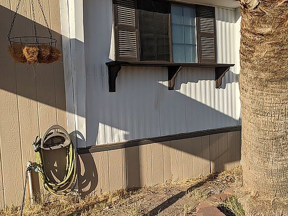 2nd image of 1029 Navajo Dr