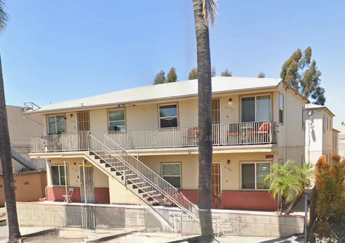 2 bed, 900 sqft, $2,750 — Photo 1