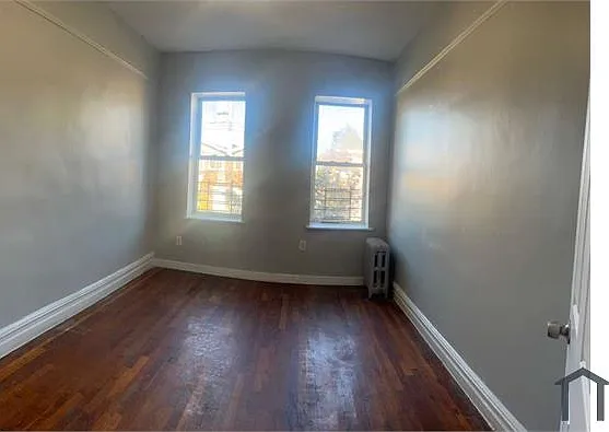 936 E 224th St #2D — Photo 3