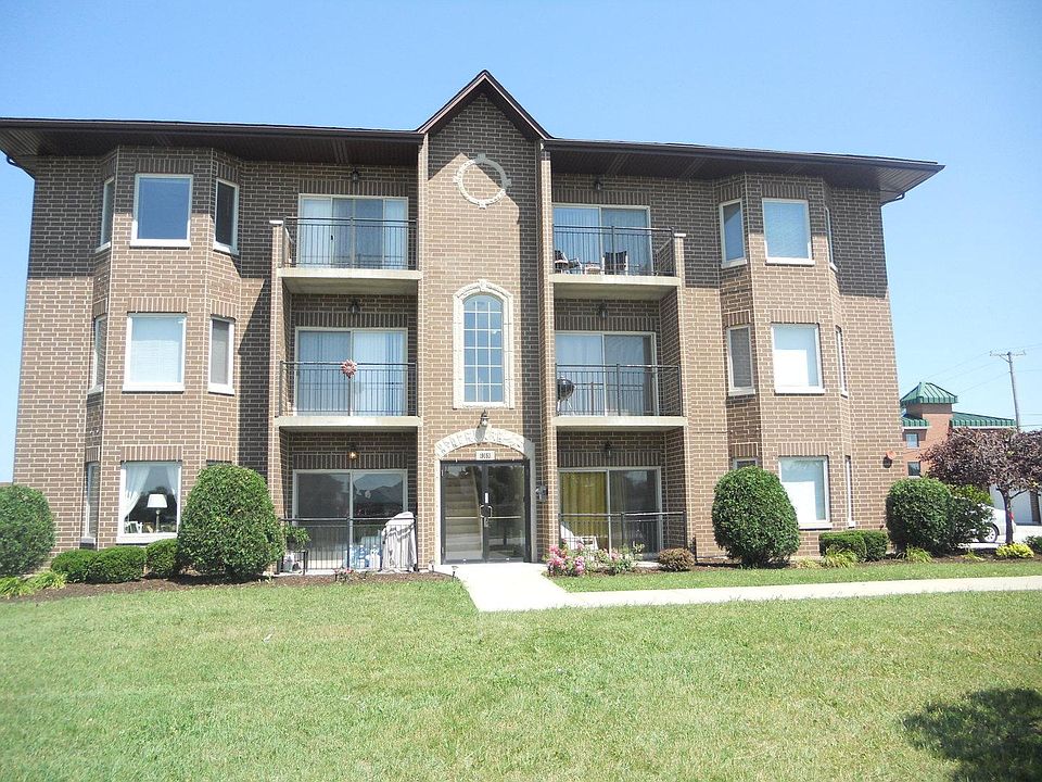 1st image of 19653 S Edinburgh Ln #1S
