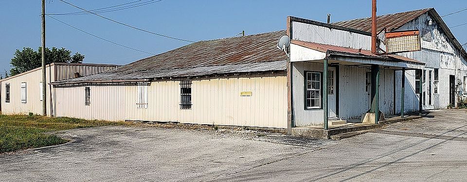2nd image of 9187 W Highway 80