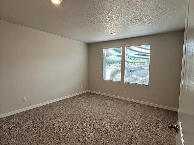 3558 SW Battaglia Ave — Photo 23