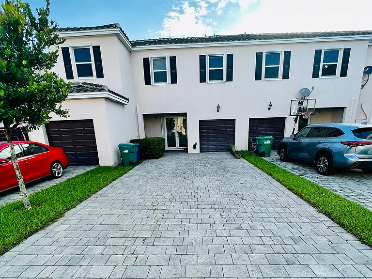 9500 SW 171st Ct — Photo 12