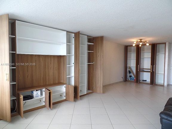 5th image of 6770 Indian Creek Dr APT 8F