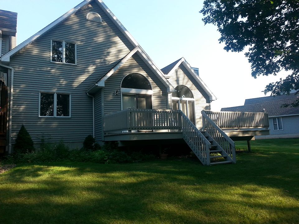 1st image of 355 White Oak Ln