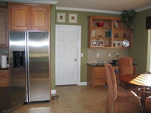 Kitchen/Breakfast Area
