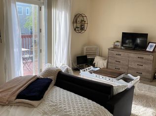 3403 N Seminary Ave #3, Chicago, IL 60657