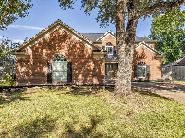 4007 Greenwood Dr, Pearland, TX 77584