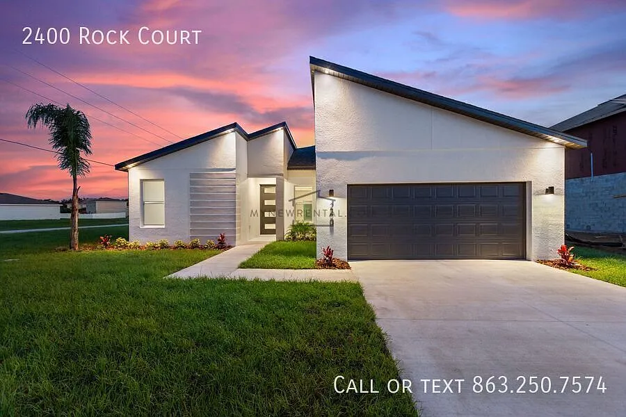 Deposit-Free! Modern, energy efficient home with ALL of the upgrades! — Photo 3