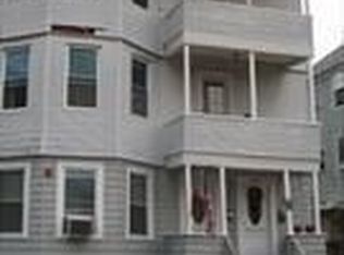 288 Sayles Ave, Pawtucket, RI 02860