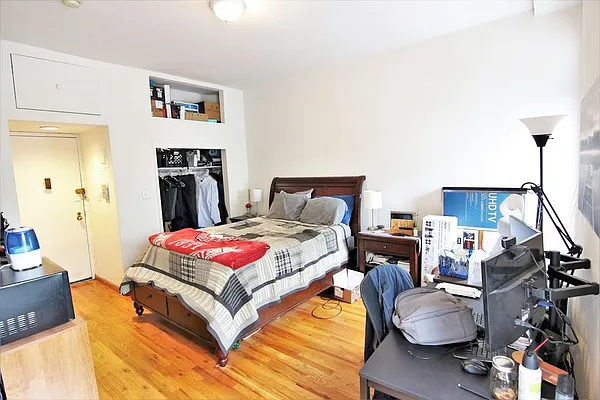 Rented by JK Dansar Corp | media 20