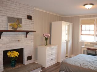 8 Dorchester Rd, Amherst, NY 14226