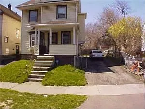 59 4th St photo 1