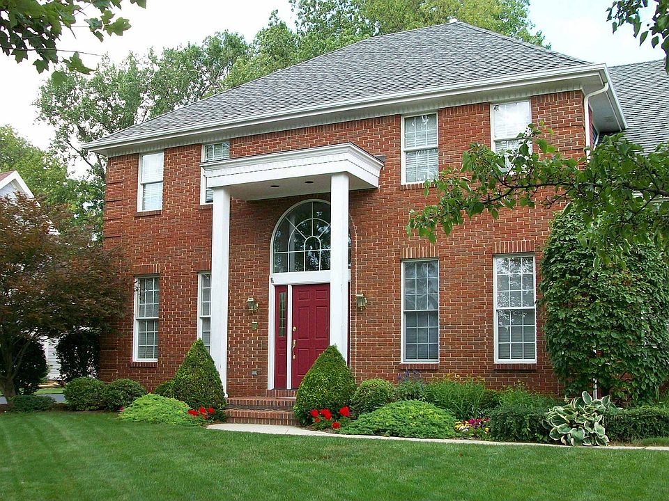 1st image of 26724 Green Ville Dr